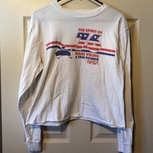 Long sleeve crop top